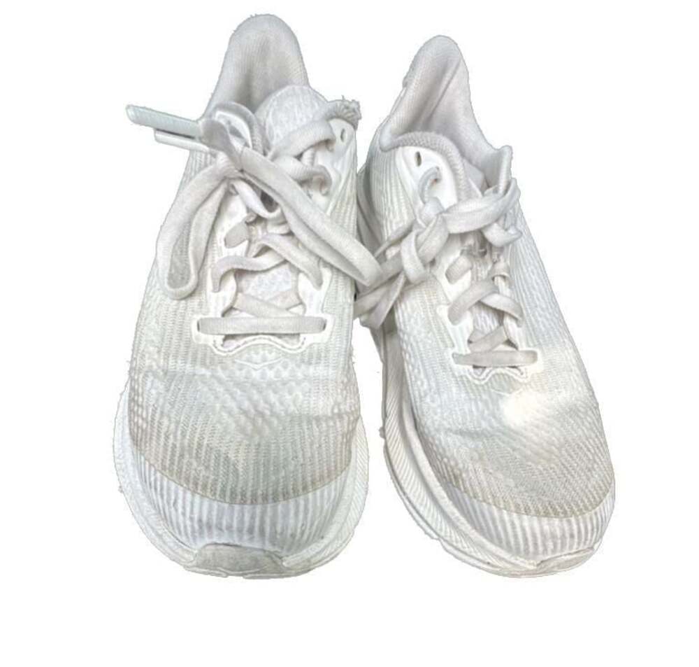 Hoka Clifton 9 Youth Running Shoes in White Frost